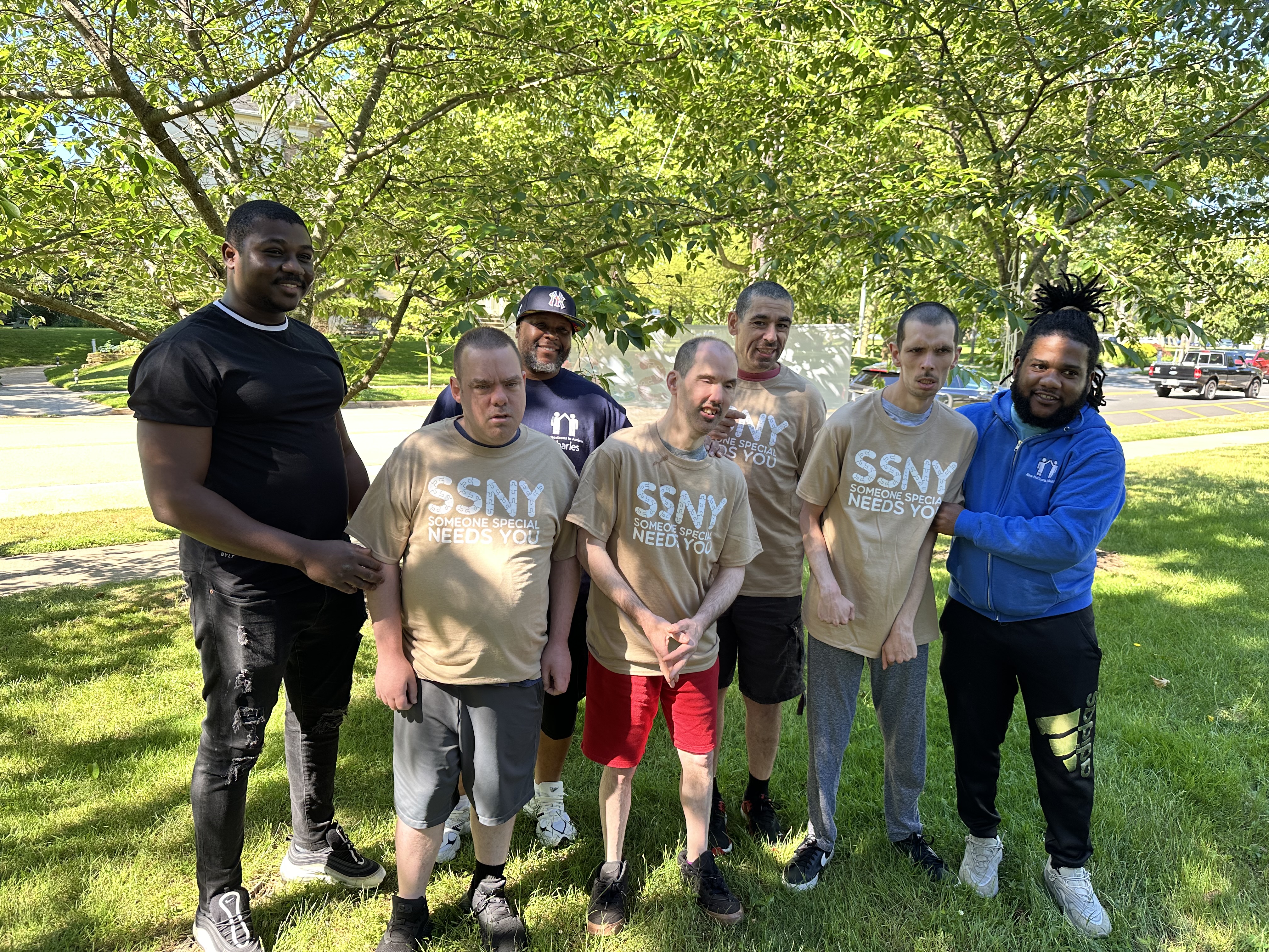 SSNY participants and staff at the walk